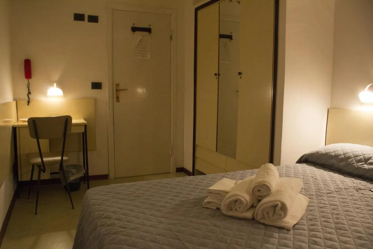 Hotel Sidney Μπελάρια-Ιτζέα Μαρίνα